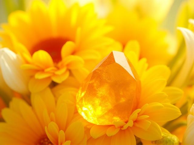 Kollektion Energie: Ein lebhafter Blumenstrauß mit Citrin für Kraft und Neuanfänge